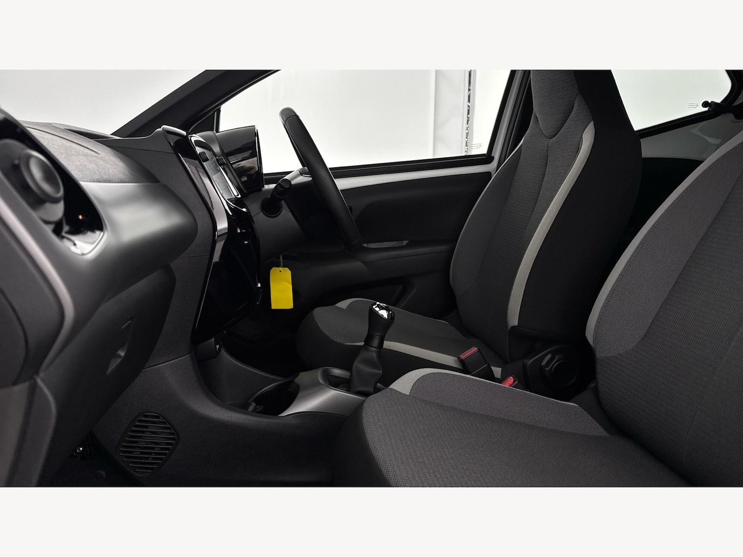 Used Toyota AYGO for sale - 77315190: Photo 12