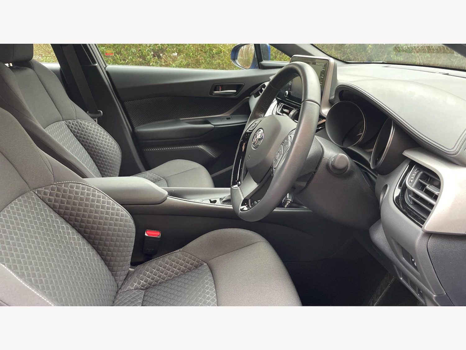 Used Toyota C-HR 2022 for sale - 77203988: Photo 13