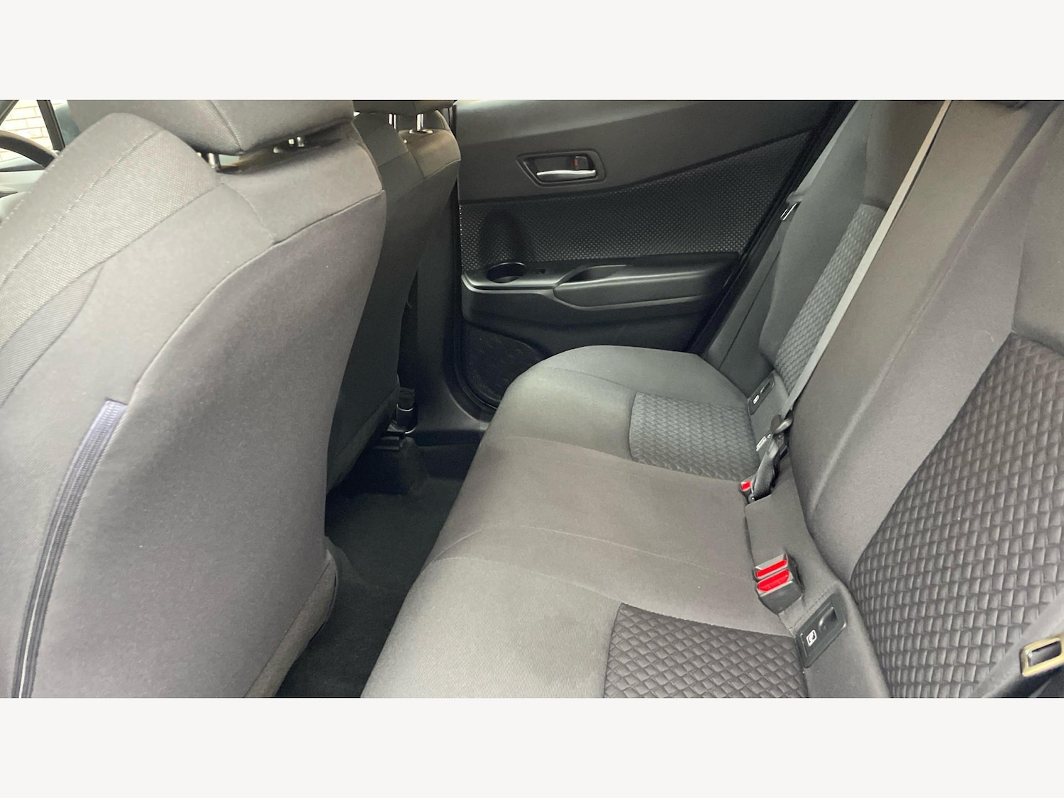 Used Toyota C-HR 2022 for sale - 77203988: Photo 15