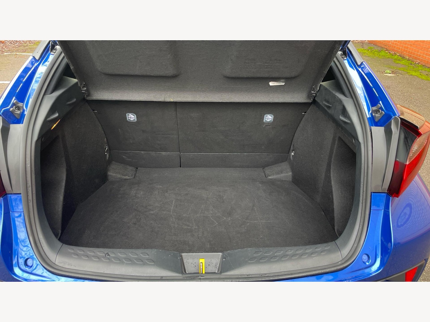 Used Toyota C-HR 2022 for sale - 77203988: Photo 16