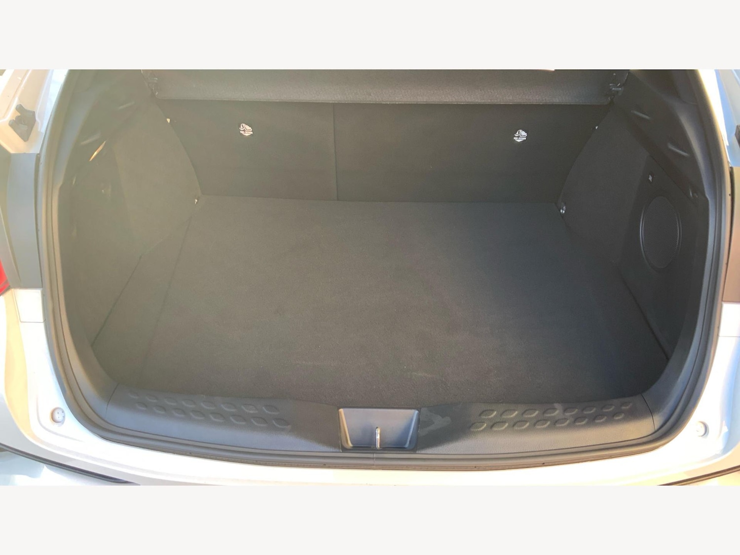 Used Toyota C-HR 2023 for sale - 76832338: Photo 16