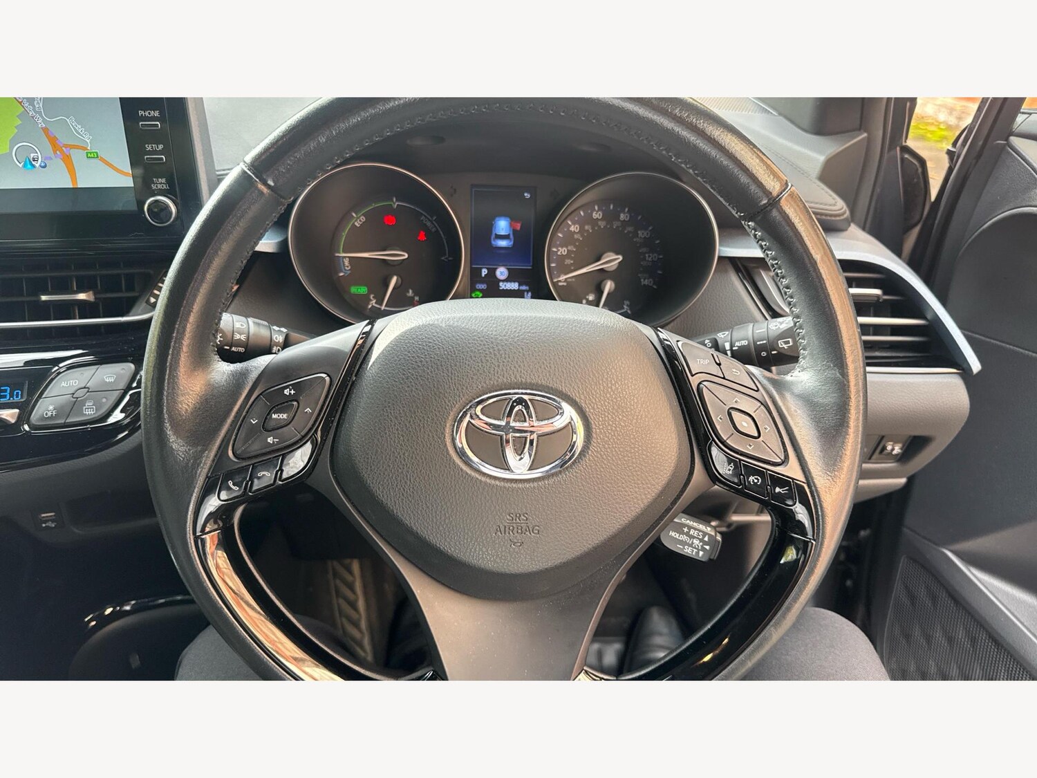 Used Toyota C-HR 2021 for sale - 76361224: Photo 10