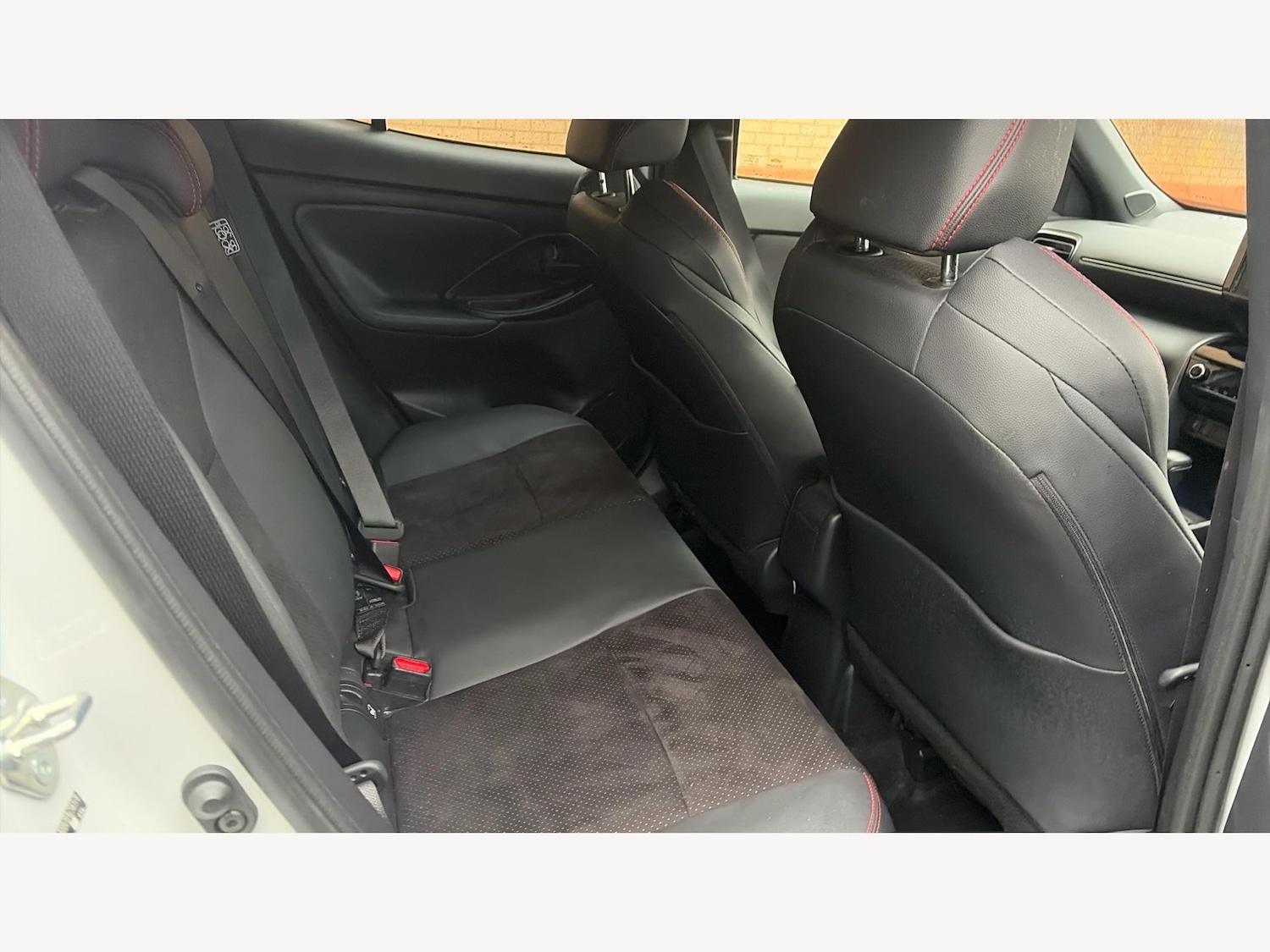 Used Toyota Yaris Cross 2023 for sale - 77376896: Photo 14