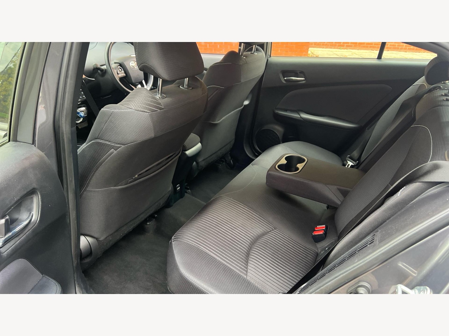 Used Toyota Prius 2022 for sale - 76315021: Photo 15