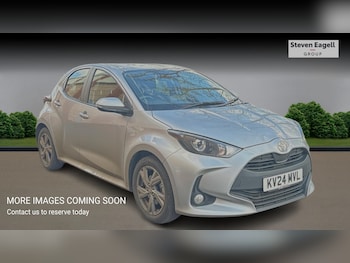 Used Toyota Yaris 2024 for sale - 77838658: Photo