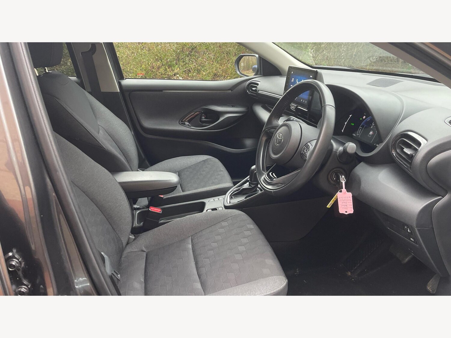 Used Toyota Yaris for sale - 77424811: Photo 13