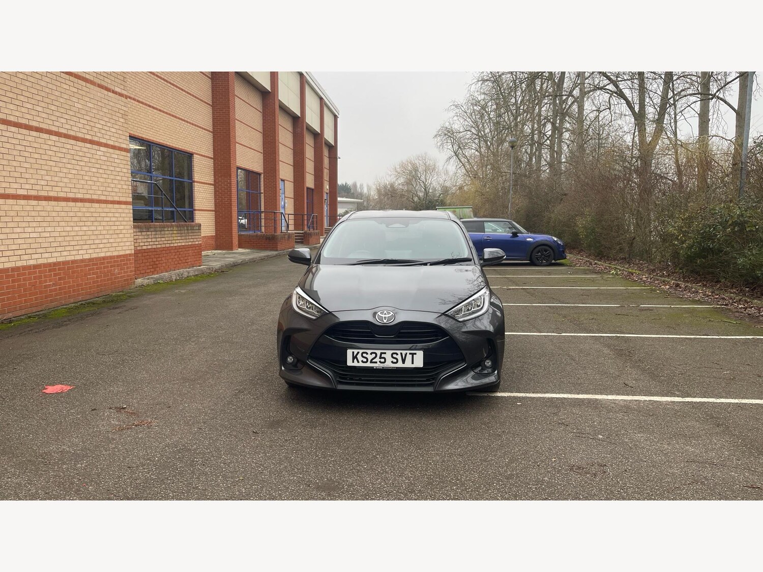 Used Toyota Yaris for sale - 77424811: Photo 17