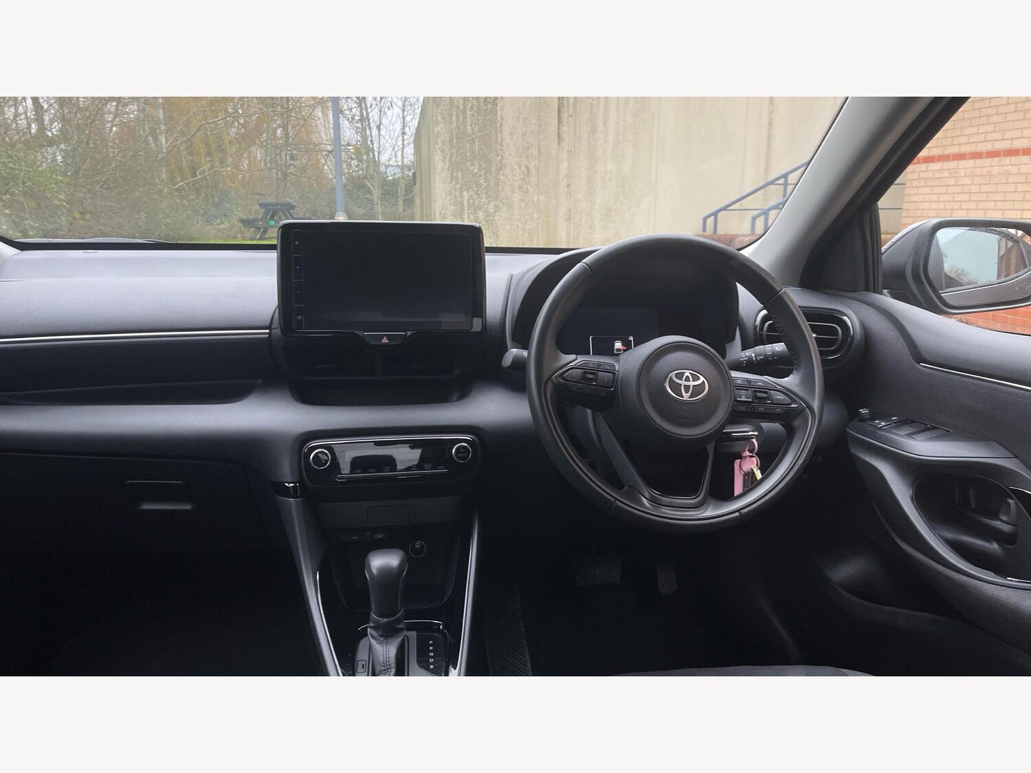 Used Toyota Yaris for sale - 77424811: Photo 7