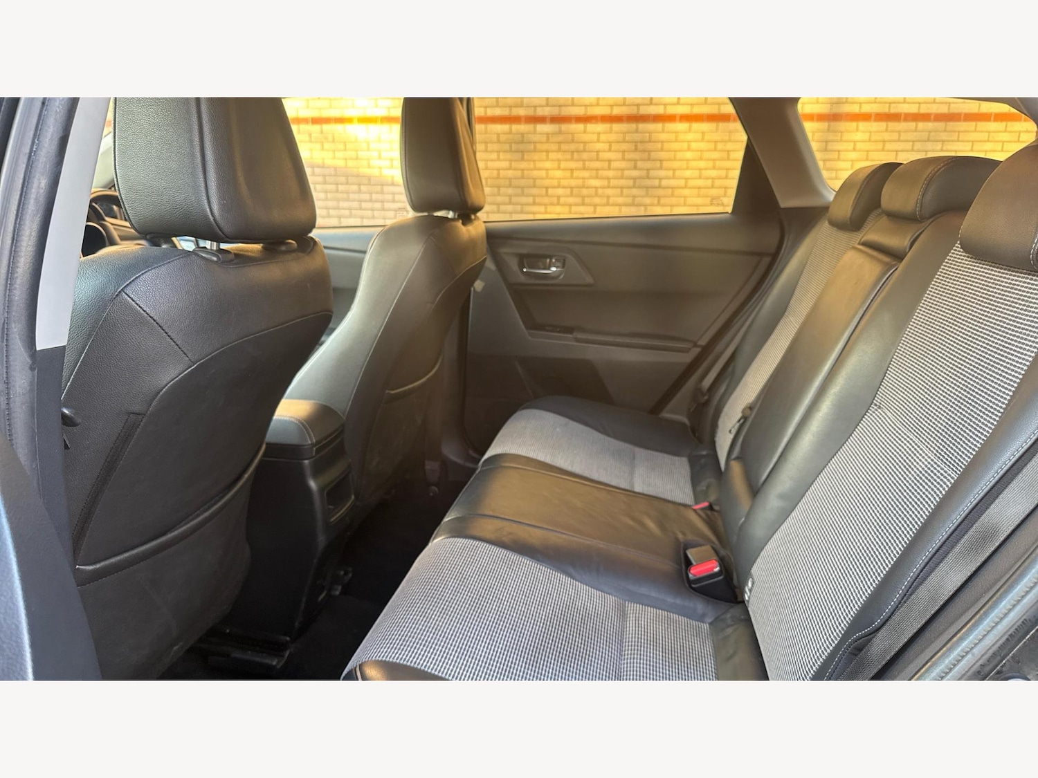 Used Toyota Auris 2017 for sale - 77254586: Photo 15