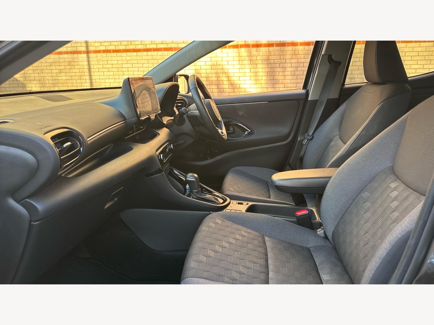 Used Toyota Yaris 2025 for sale - 76561545: Photo 12