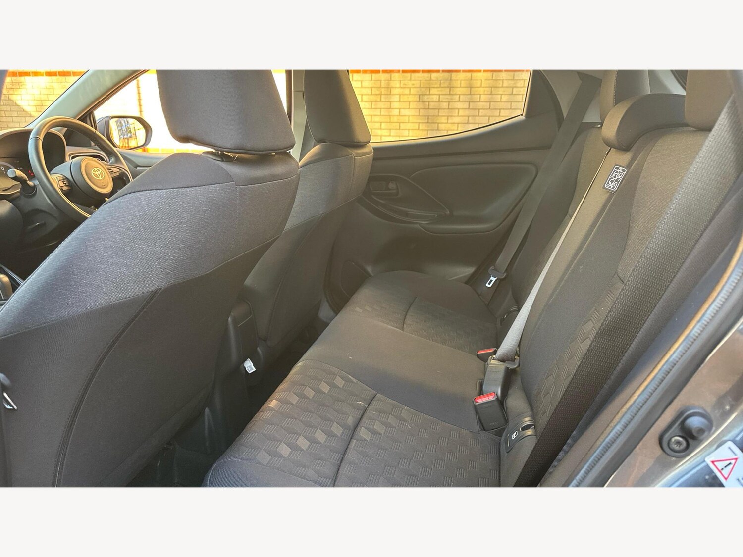 Used Toyota Yaris 2025 for sale - 76561545: Photo 15