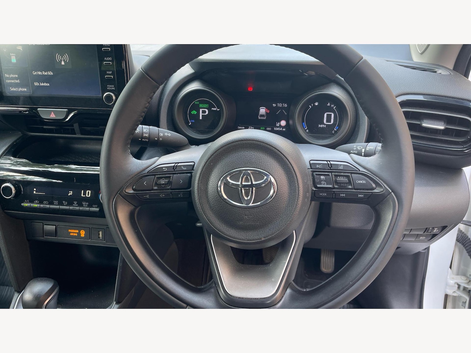 Used Toyota Yaris Cross 2024 for sale - 77440257: Photo 10