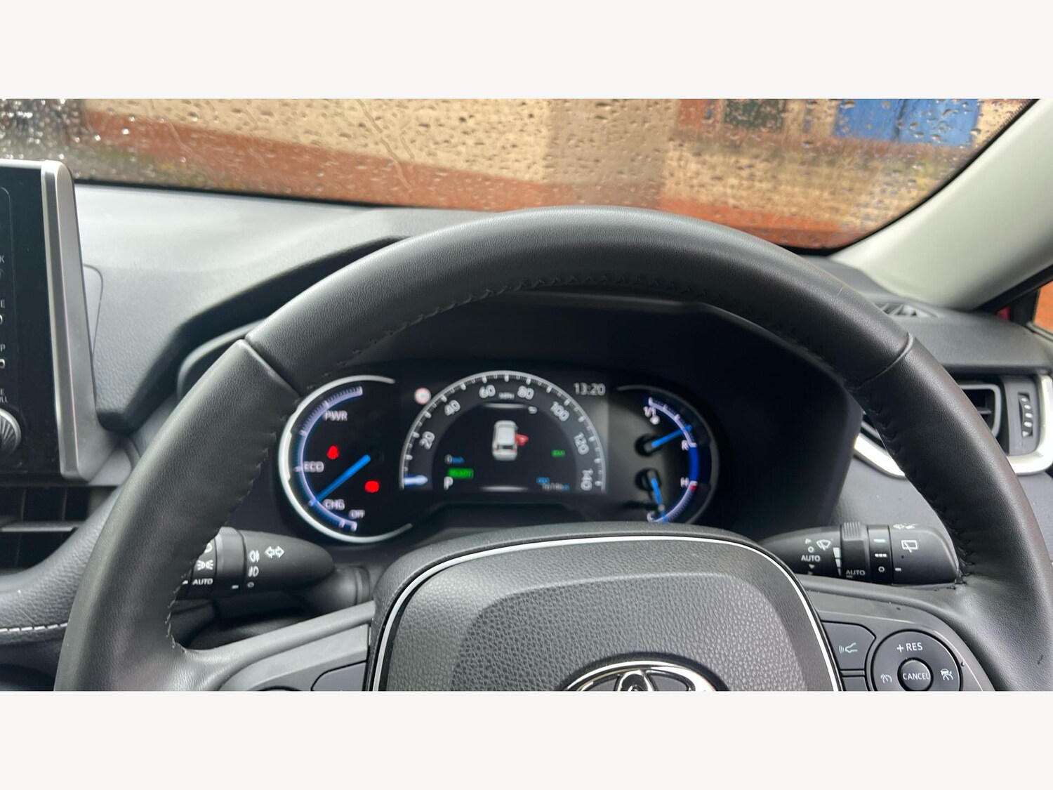 Used Toyota RAV4 2021 for sale - 76389410: Photo 11