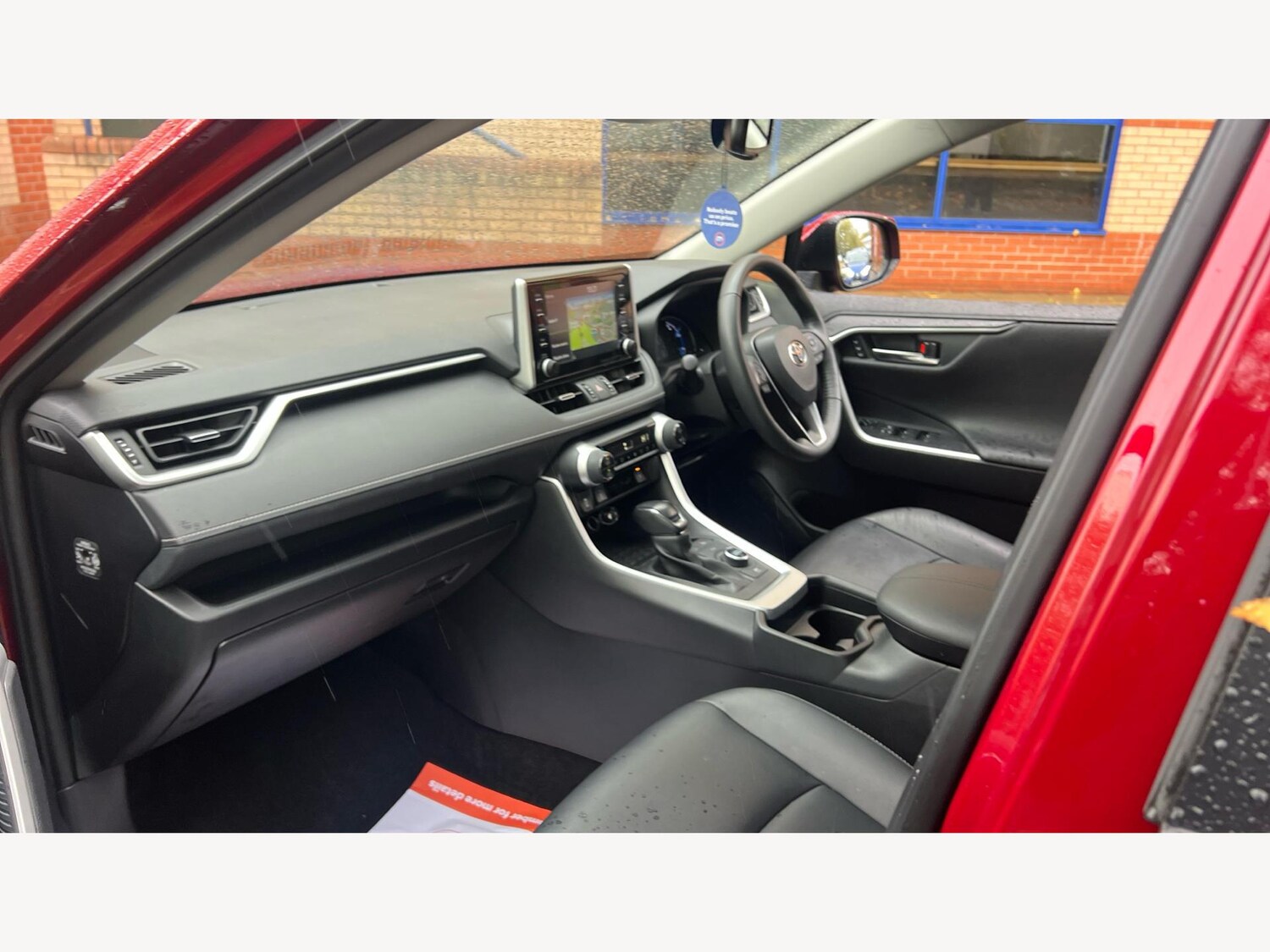 Used Toyota RAV4 2021 for sale - 76389410: Photo 12