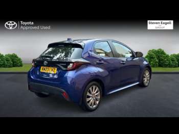 Used Toyota Yaris 2023 for sale - 74861452: Photo