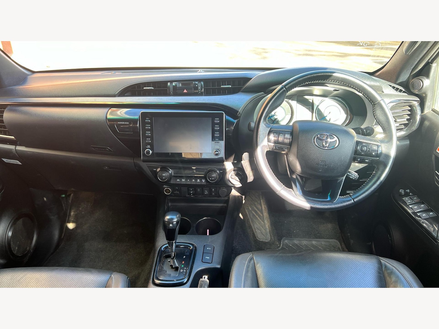 Used Toyota Hilux 2023 for sale - 76612885: Photo 7