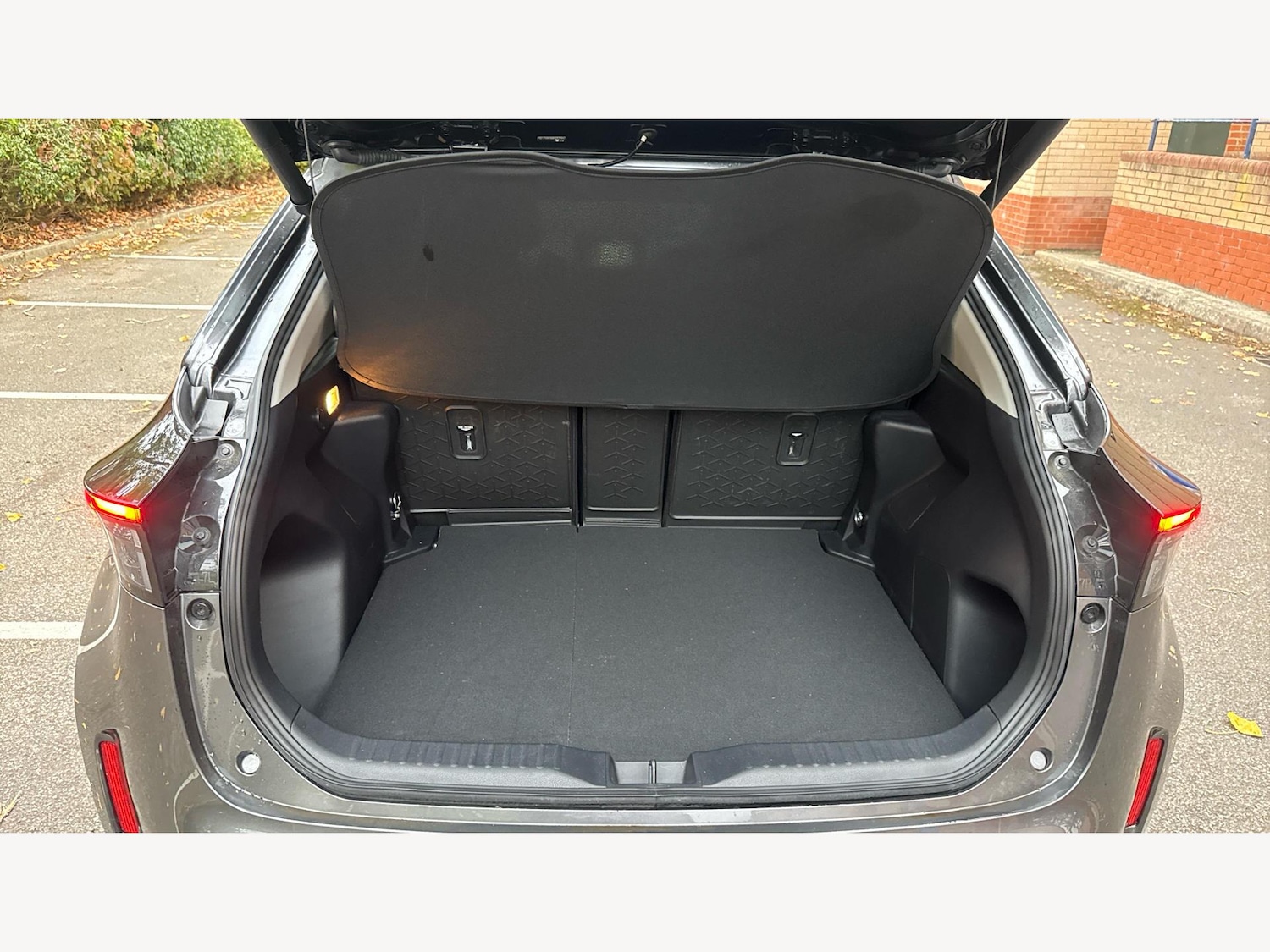 Used Toyota Yaris Cross 2023 for sale - 76440743: Photo 16