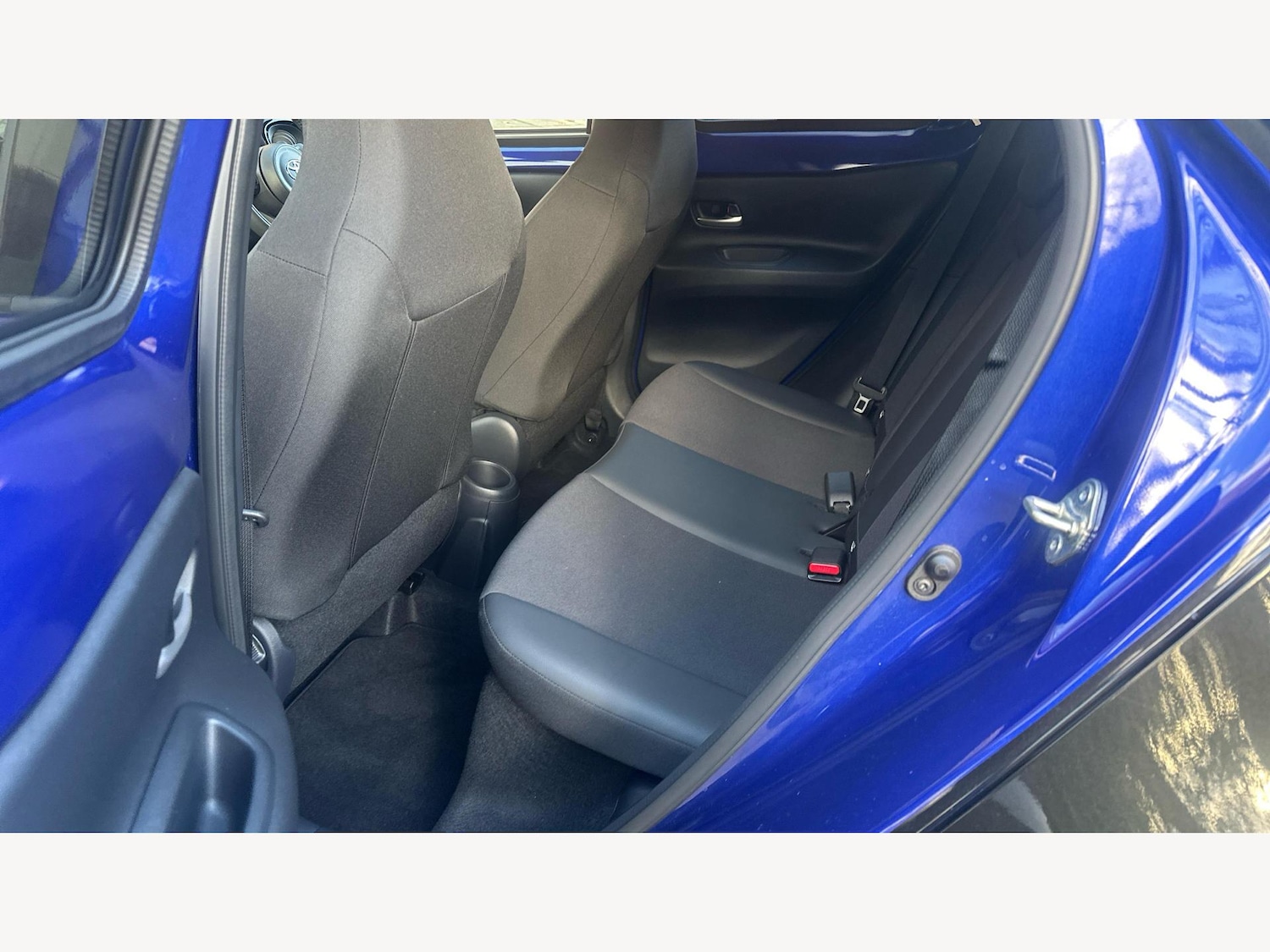 Used Toyota Aygo X 2023 for sale - 77320460: Photo 15