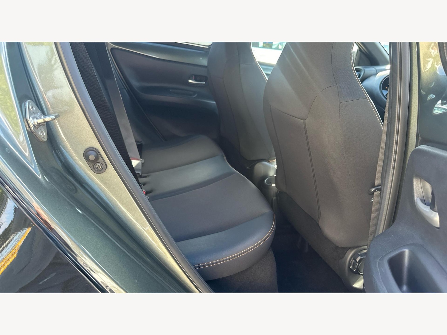 Used Toyota Aygo X 2022 for sale - 76584600: Photo 14