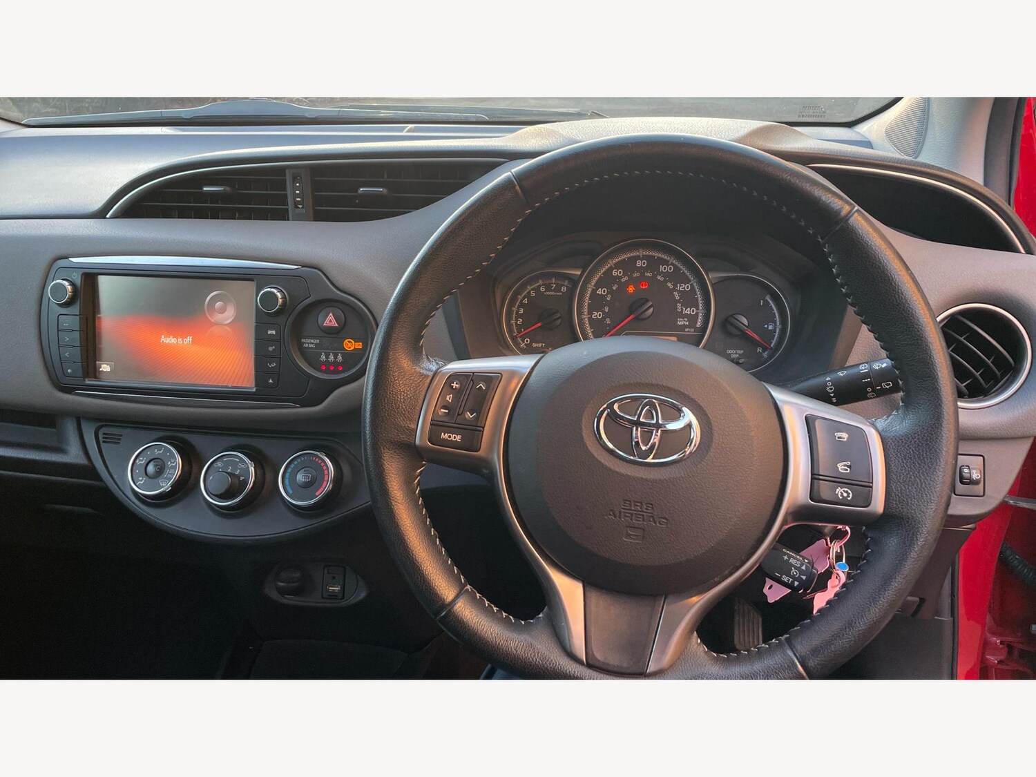 Used Toyota Yaris 2017 for sale - 77254587: Photo 8