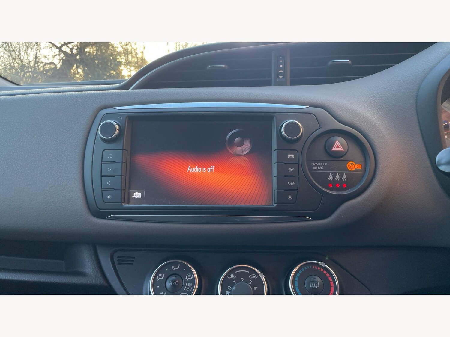 Used Toyota Yaris 2017 for sale - 77254587: Photo 9