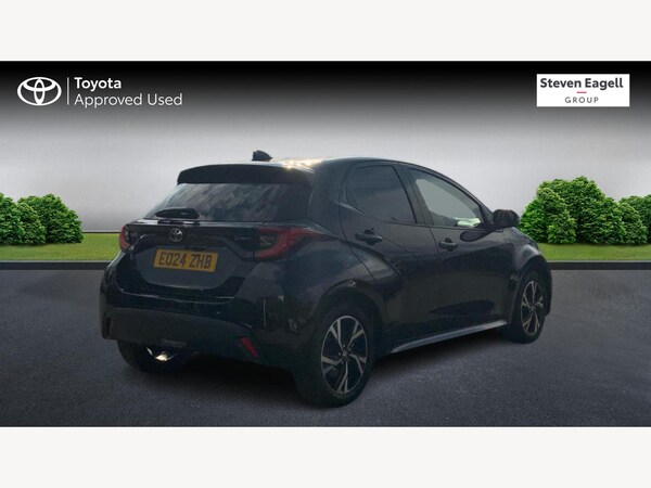 Used Toyota Yaris 2024 for sale - 76189938: Photo 2