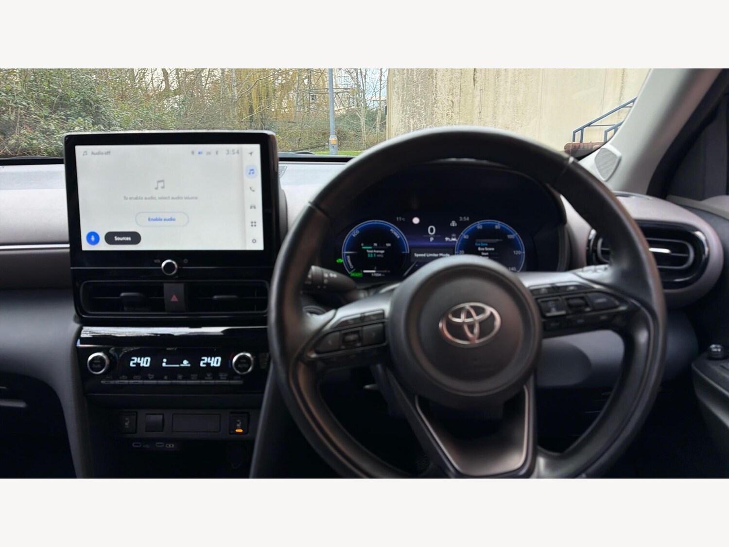 Used Toyota Yaris Cross for sale - 77633109: Photo 10