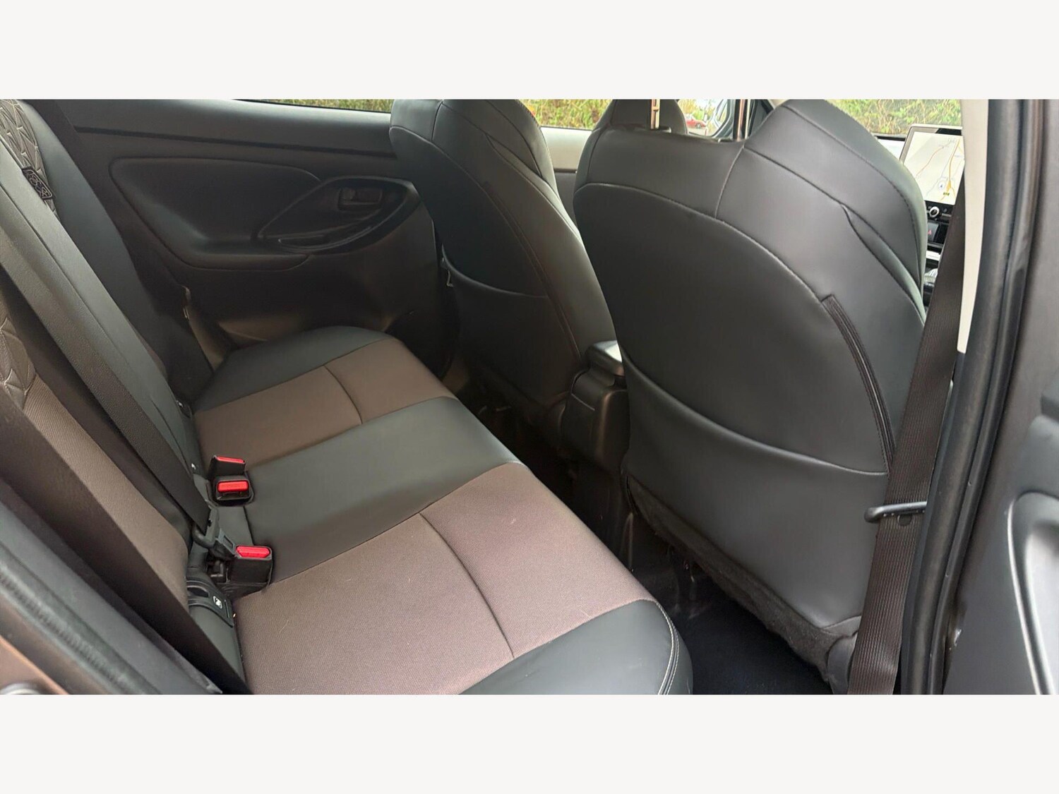 Used Toyota Yaris Cross for sale - 77633109: Photo 14