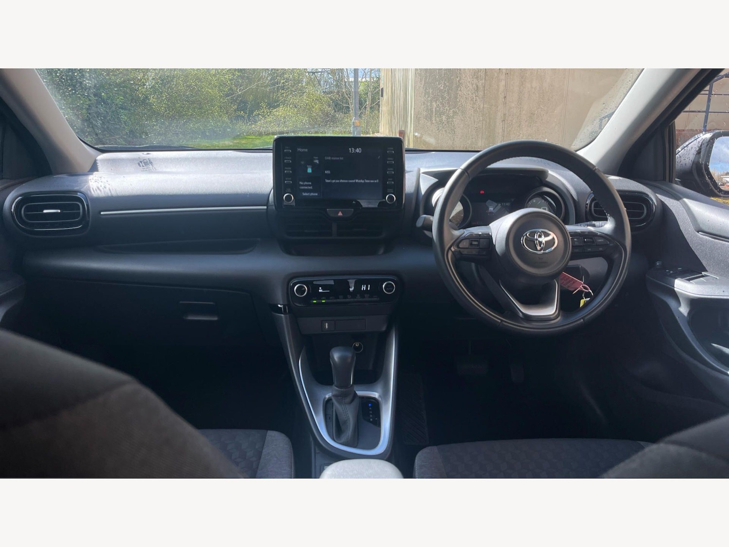 Used Toyota Yaris 2023 for sale - 78062829: Photo 7