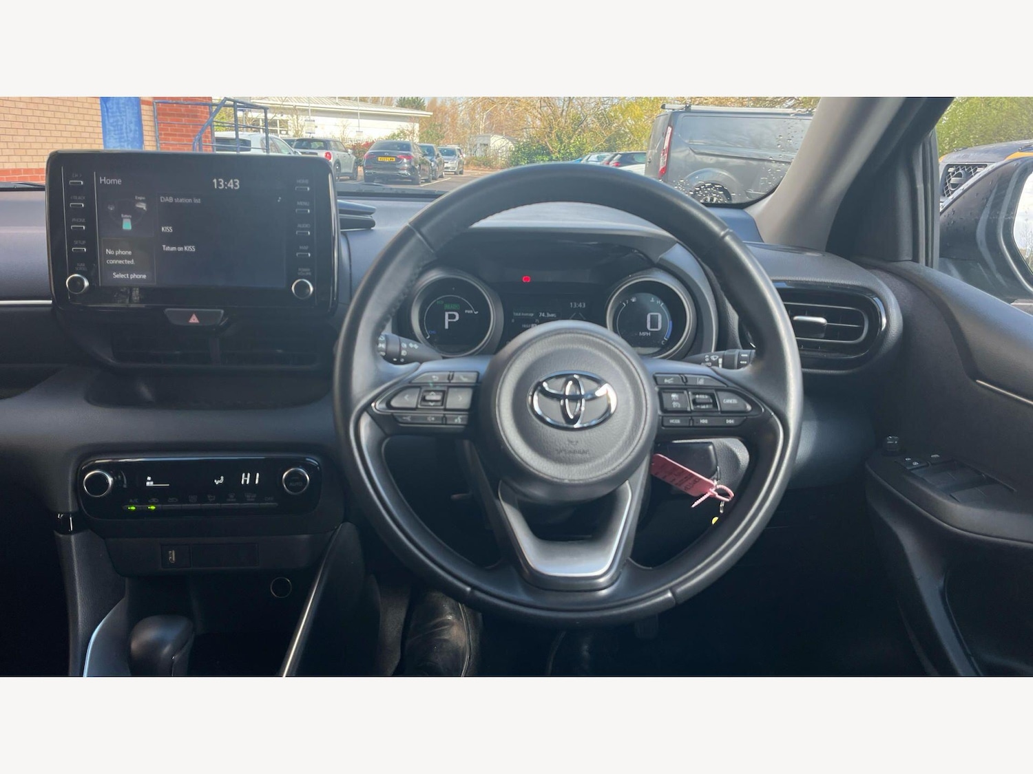 Used Toyota Yaris 2023 for sale - 78062829: Photo 8