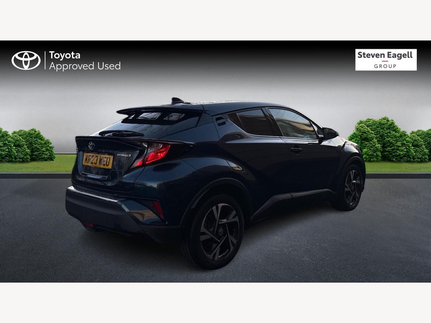 Used Toyota C-HR 2023 for sale - 77254060: Photo 2