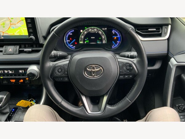 Used Toyota RAV4 2020 for sale - 76317942: Photo 8