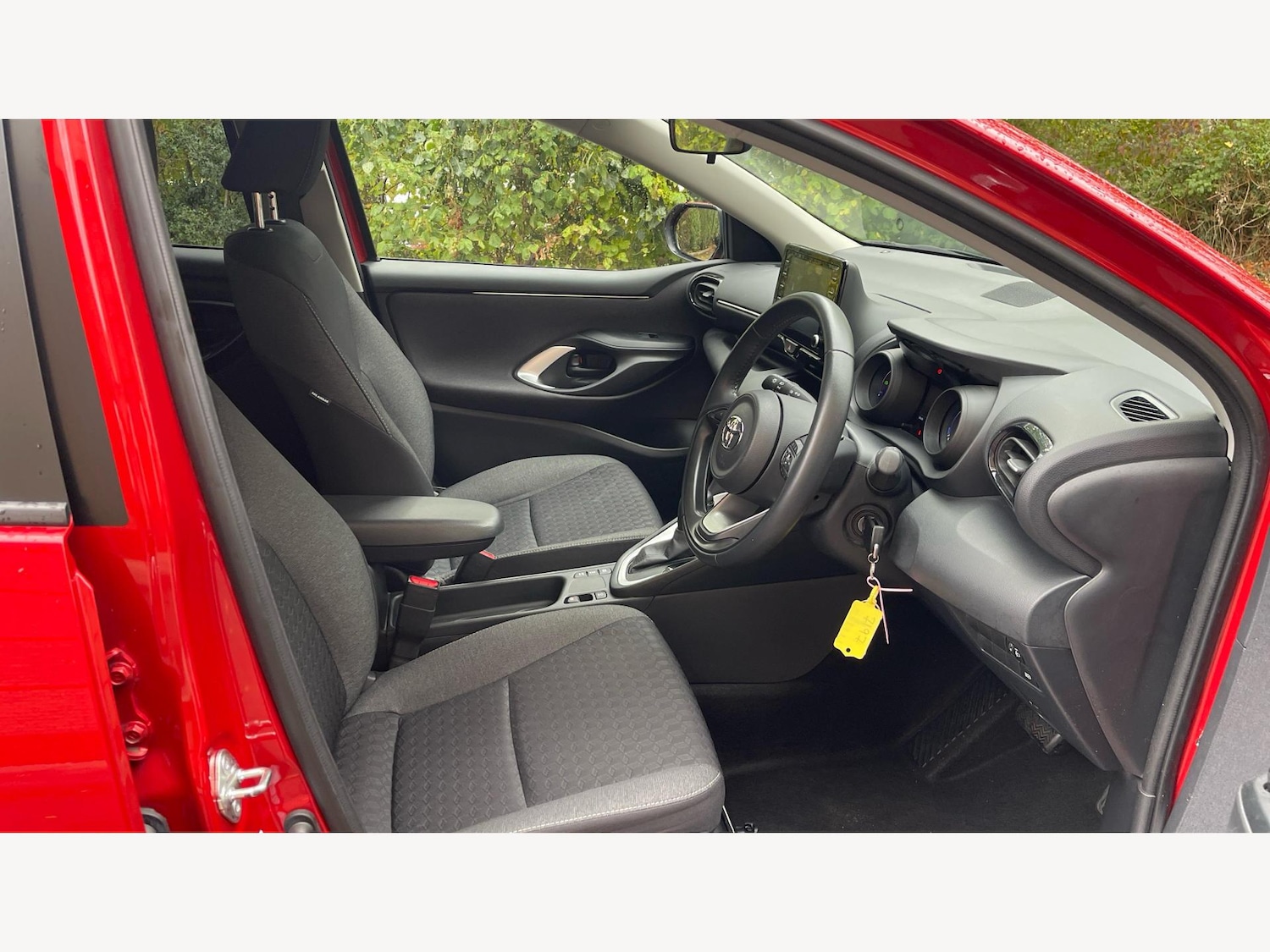 Used Toyota Yaris 2022 for sale - 76137589: Photo 13
