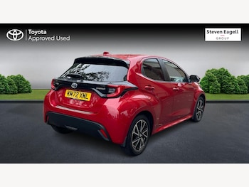 Used Toyota Yaris 2022 for sale - 76137589: Photo 2