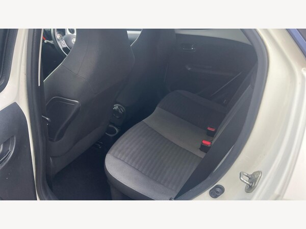 Used Toyota AYGO 2019 for sale - 76189839: Photo 15