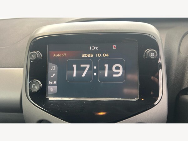 Used Toyota AYGO 2019 for sale - 76189839: Photo 9