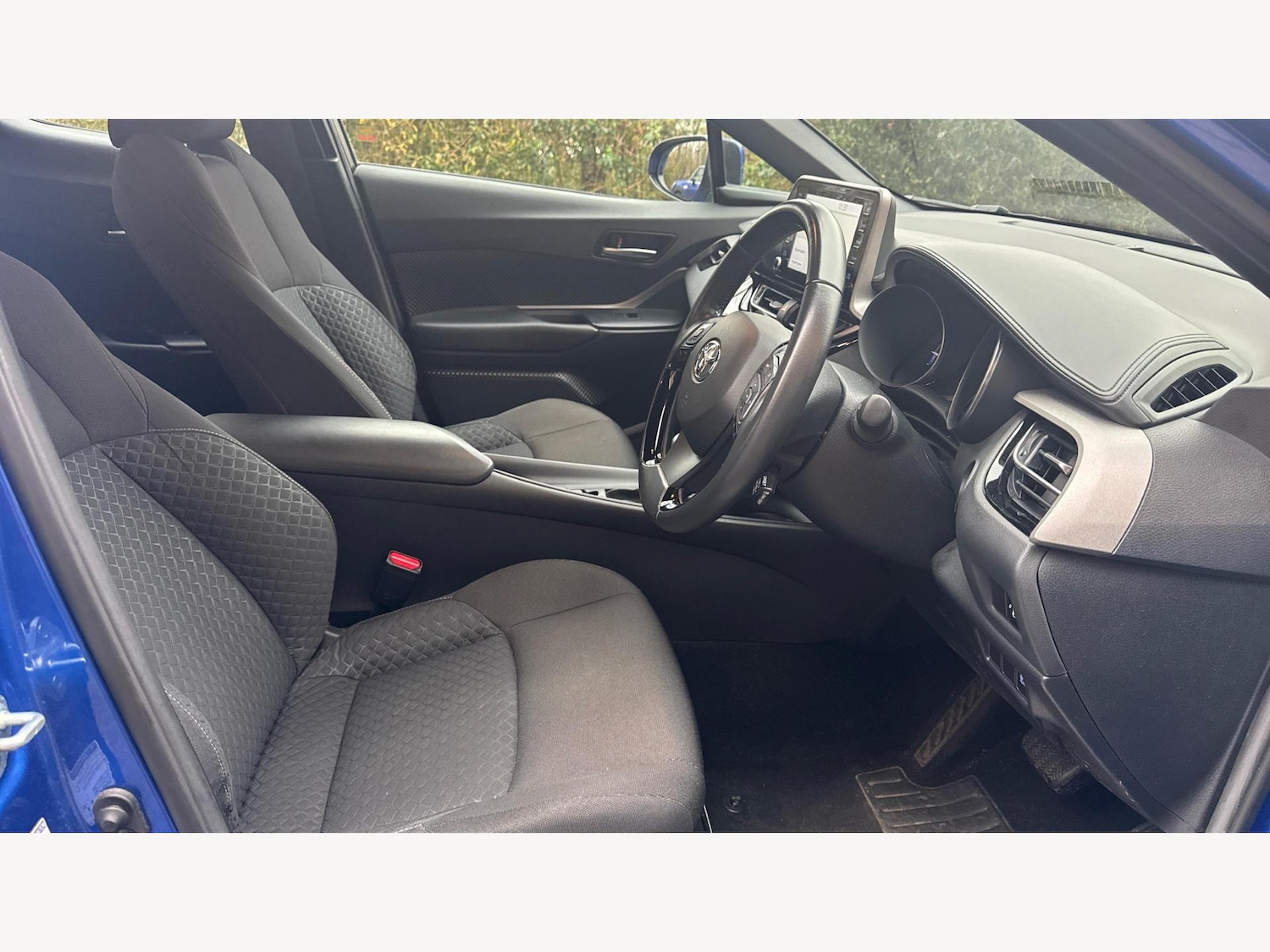 Used Toyota C-HR 2021 for sale - 77425378: Photo 13