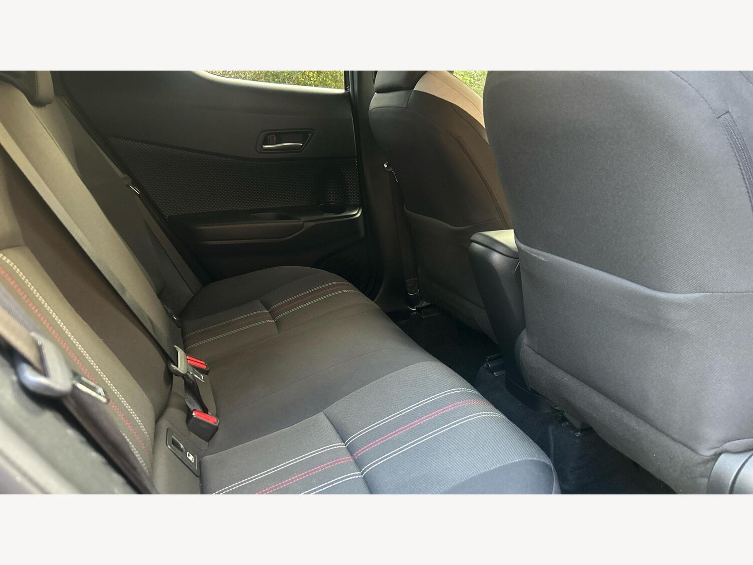 Used Toyota C-HR 2022 for sale - 77101977: Photo 14