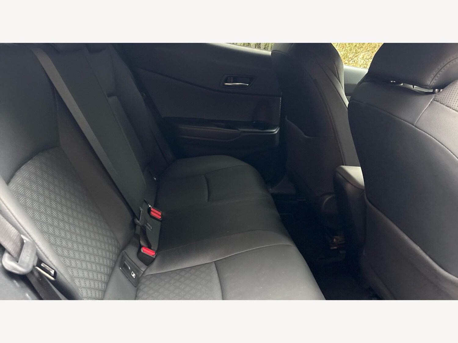 Used Toyota C-HR 2022 for sale - 77396165: Photo 14