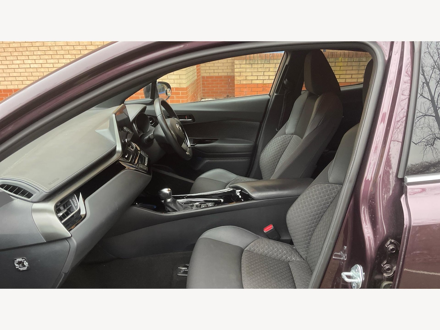 Used Toyota C-HR for sale - 77425767: Photo 12