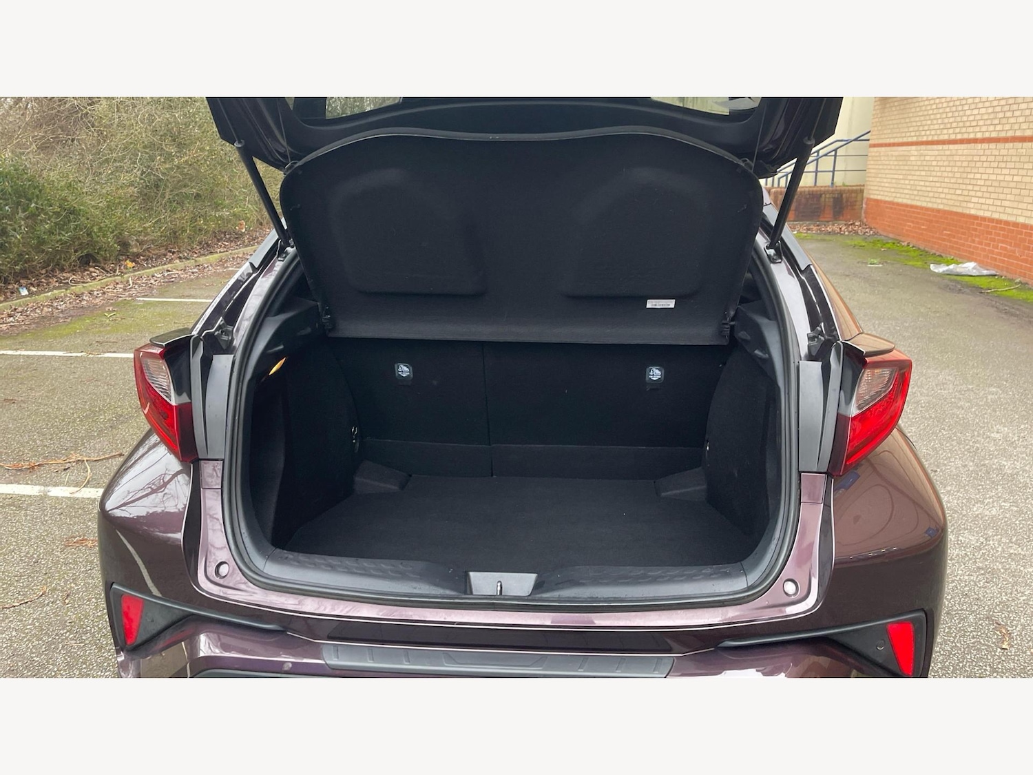 Used Toyota C-HR for sale - 77425767: Photo 16