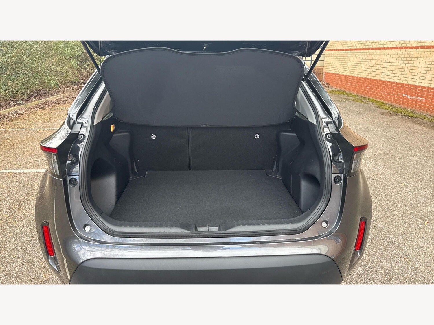 Used Toyota Yaris Cross 2024 for sale - 77839606: Photo 16