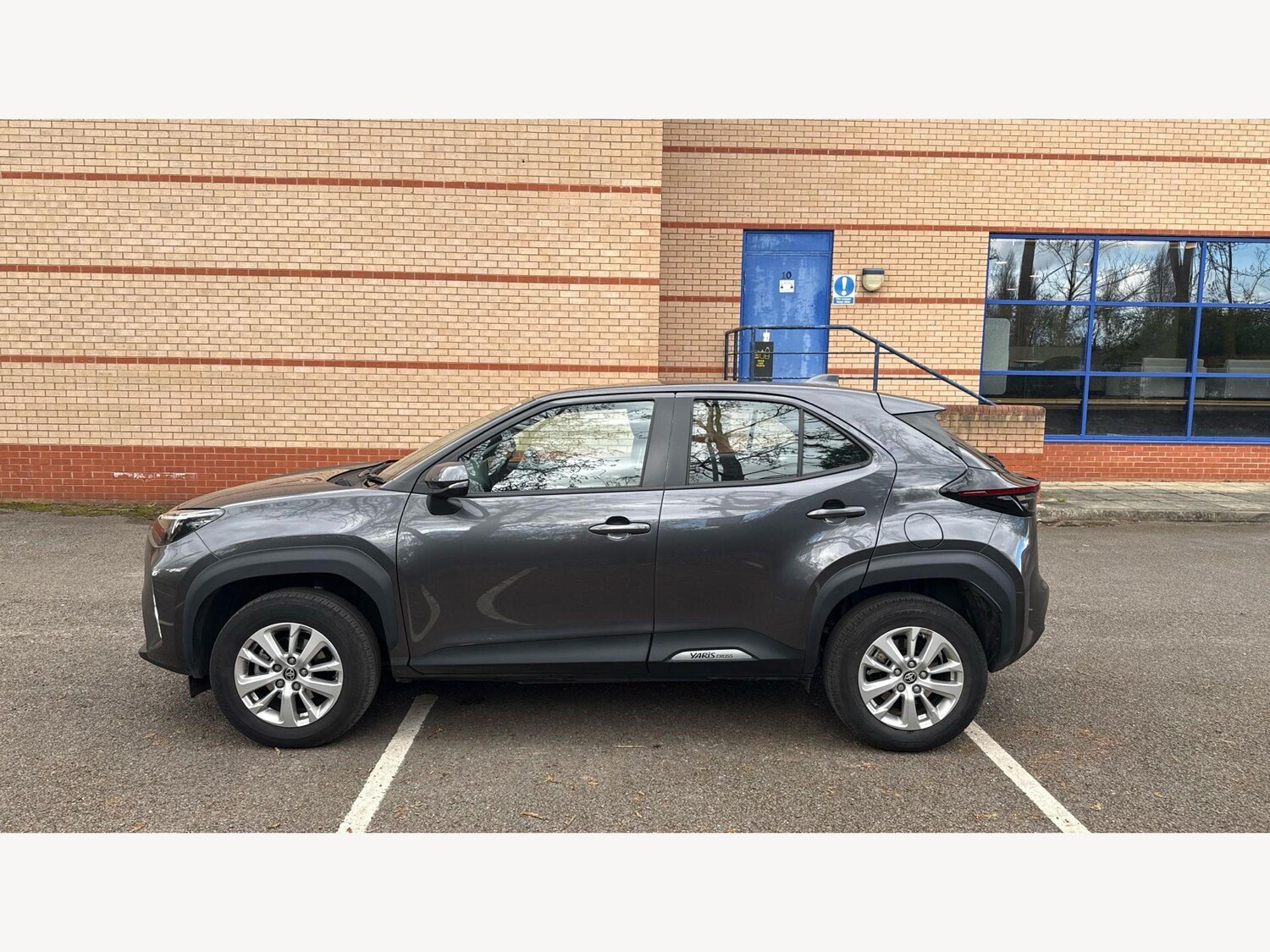 Used Toyota Yaris Cross 2024 for sale - 77839606: Photo 19