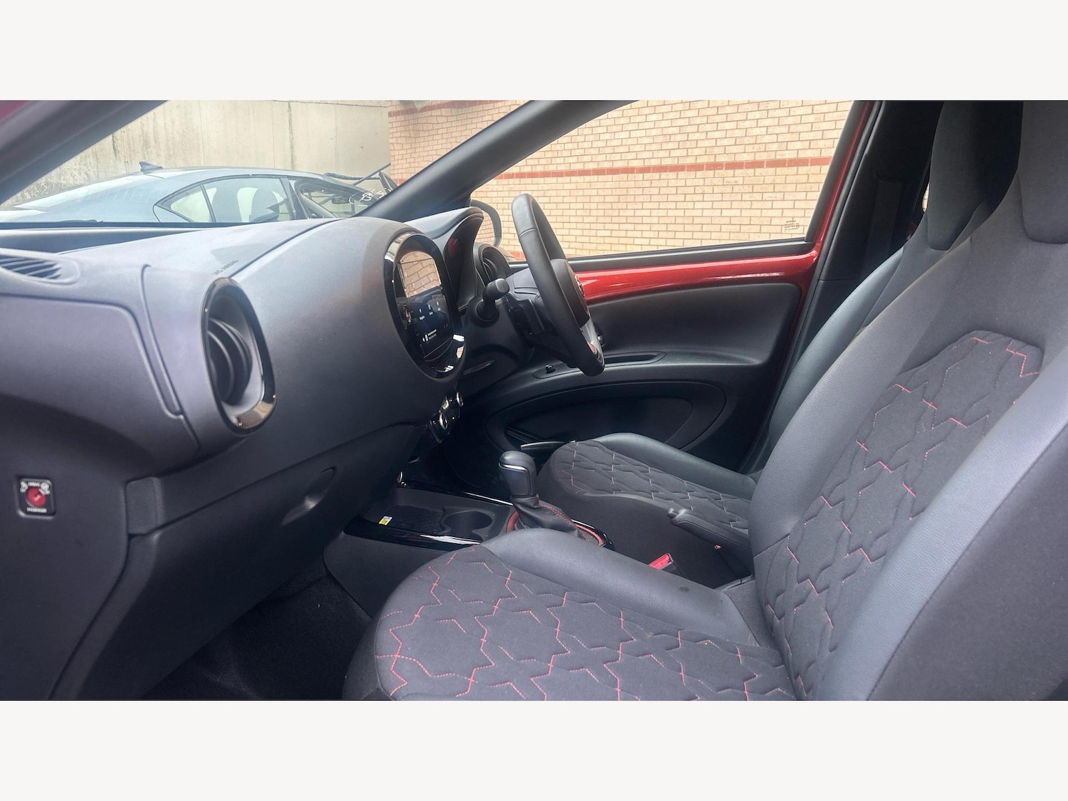 Used Toyota Aygo X 2023 for sale - 77315068: Photo 12