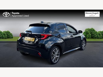 Used Toyota Yaris 2024 for sale - 75904519: Photo