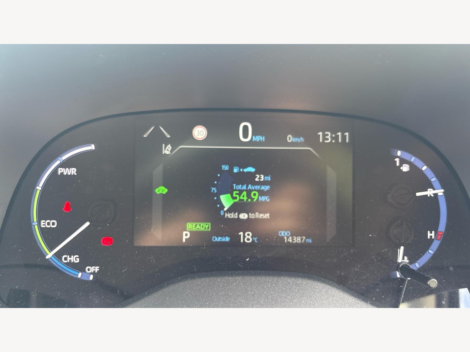 Used Toyota Yaris Cross 2024 for sale - 76251505: Photo 11