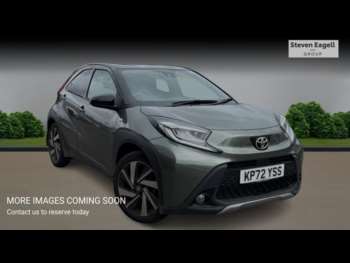 (72) - 1.0 VVT-i Exclusive x-shift Euro 6 (s/s) 5dr