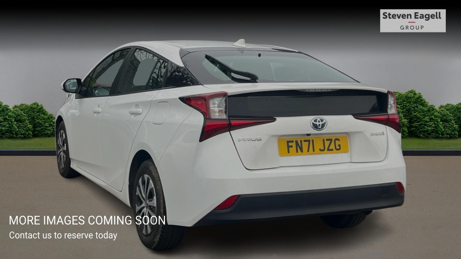 Used Toyota Prius 2021 for sale - 77351851: Photo 2