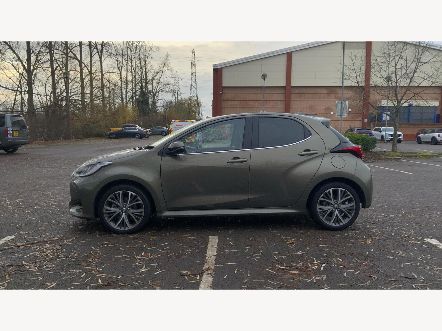 Used Toyota Yaris 2023 for sale - 77057151: Photo 19