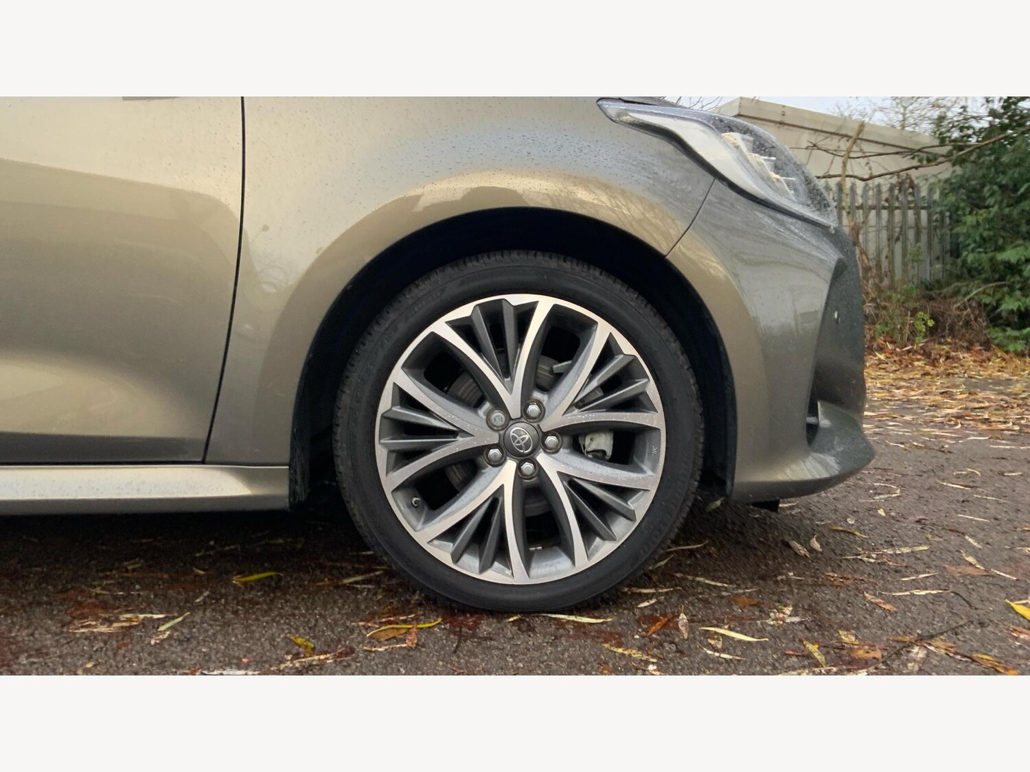 Used Toyota Yaris 2023 for sale - 77057151: Photo 20